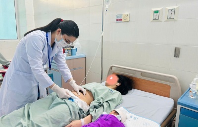 Mổ cấp cứu sản phụ thai 33 tuần- suy thai cấp.